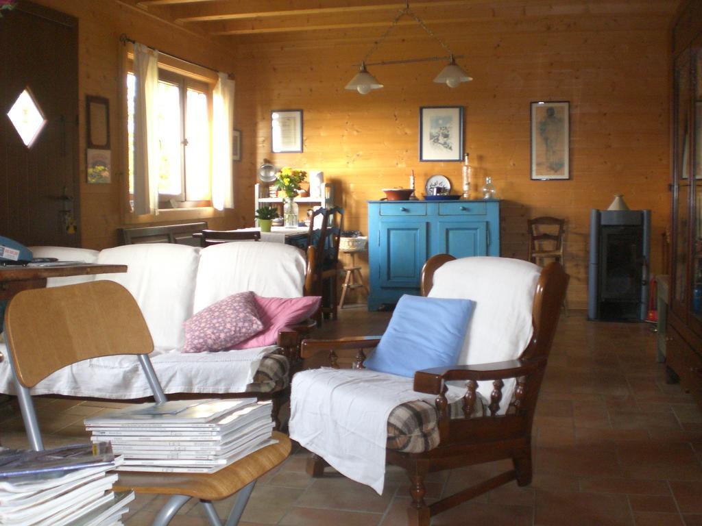 Pera Rionda Bed & Breakfast Caprie Ngoại thất bức ảnh